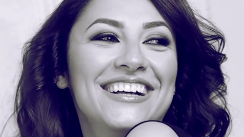 “Esti naturala si sexy!” Cum si-a lasat Andra fanii fara cuvinte cu o poza in care a etalat un decolteu adanc