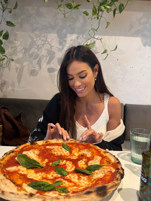 Ce ritual de frumusețe are Alina Pușcău? Așa se menține în formă fosta concurentă Asia Express, la 43 de ani