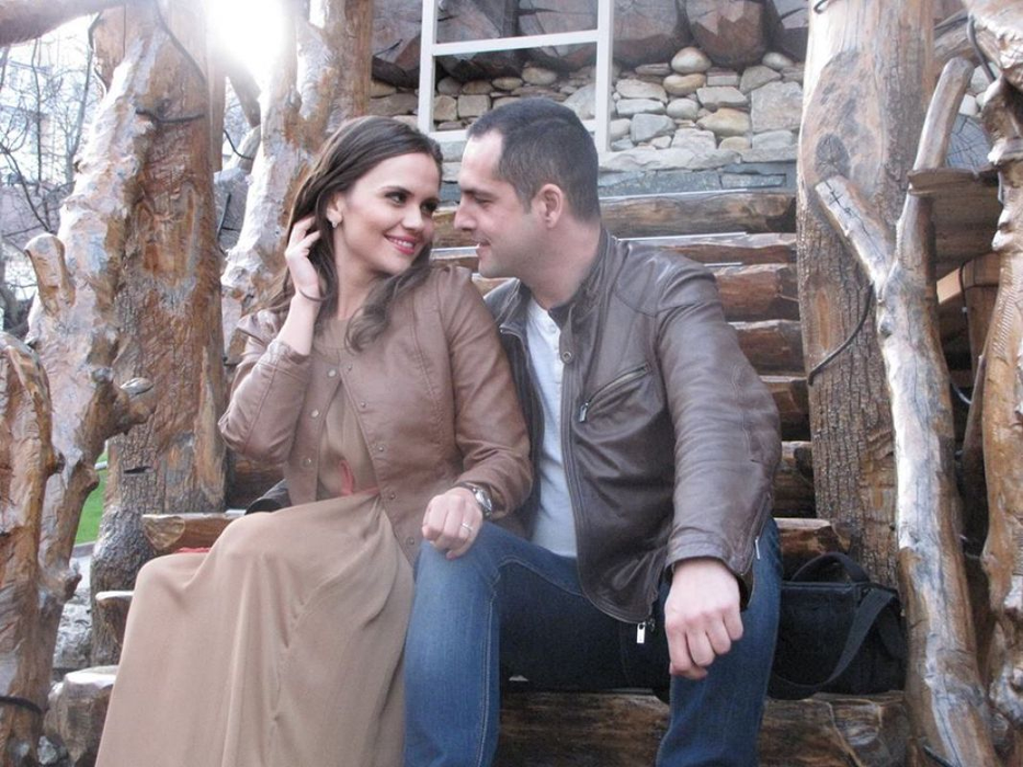 Surpriză în showbiz! Mădălin Ionescu și Cristina Șișcanu, din nou părinți