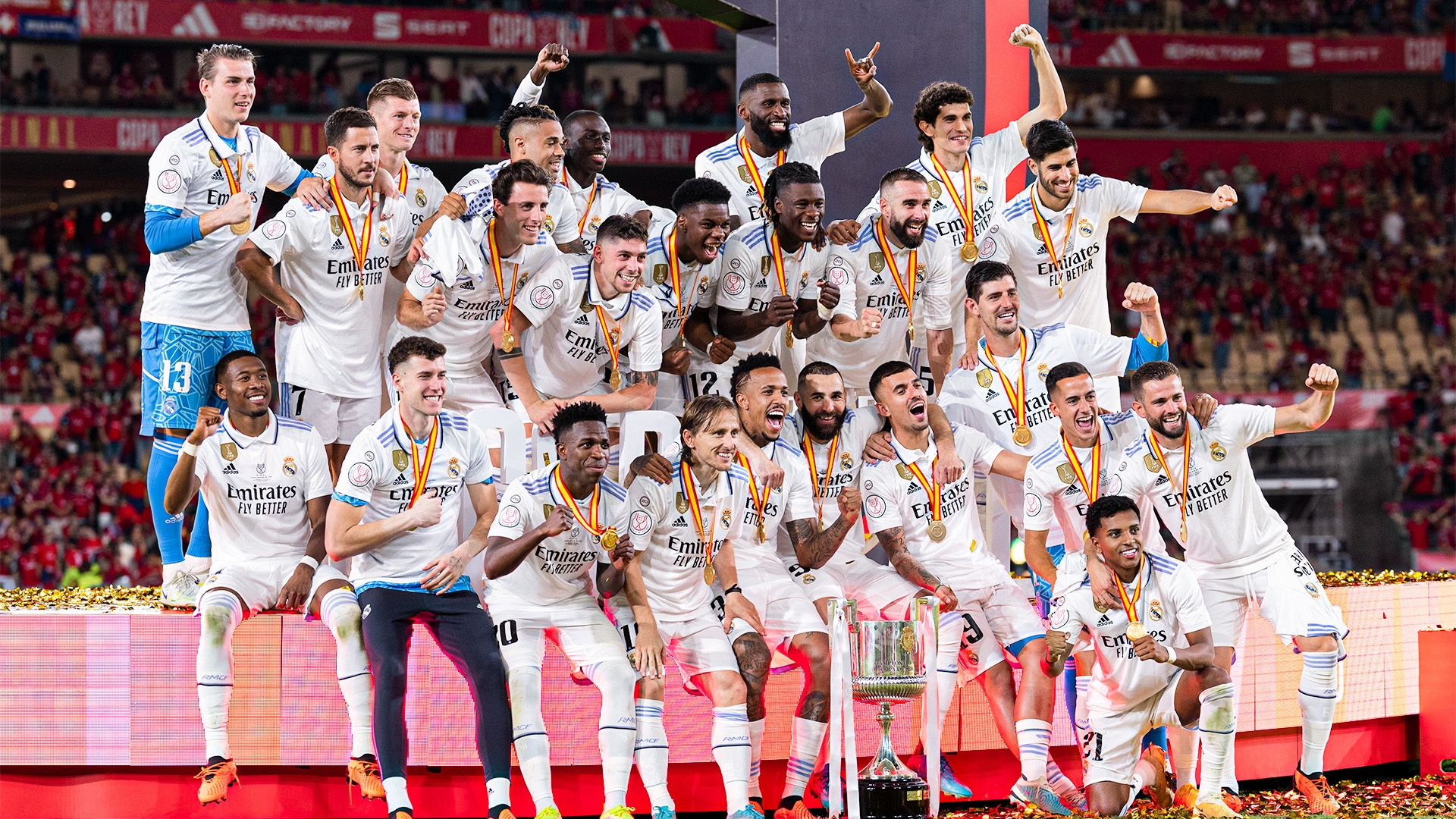 Transfer de răsunet pentru Real Madrid! Fotbalistul dorit de marile cluburi europene va juca pe Santiago Bernabeu din această vară