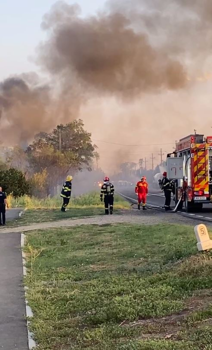 Explozie puternică la o stație de alimentare din Dâmbovița