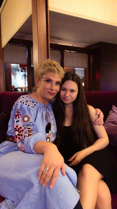 Fiica lui Teo Trandafir a împlinit 14 ani! Mesajul emoționant al prezentatoarei: „E vârsta buletinului!”
