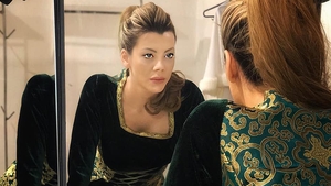UPDATE: Sora actriței Daniela Oloș, în comă după ce a fost găsită pe liniile de cale ferată din Prahova