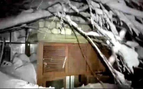 Trei români, în hotelul din Italia lovit de avalanşă
