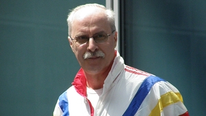 Mai pretentios decat la Campionatul Mondial de Gimnastica! Octavian Bellu isi demonstreaza iscusinta la shopping