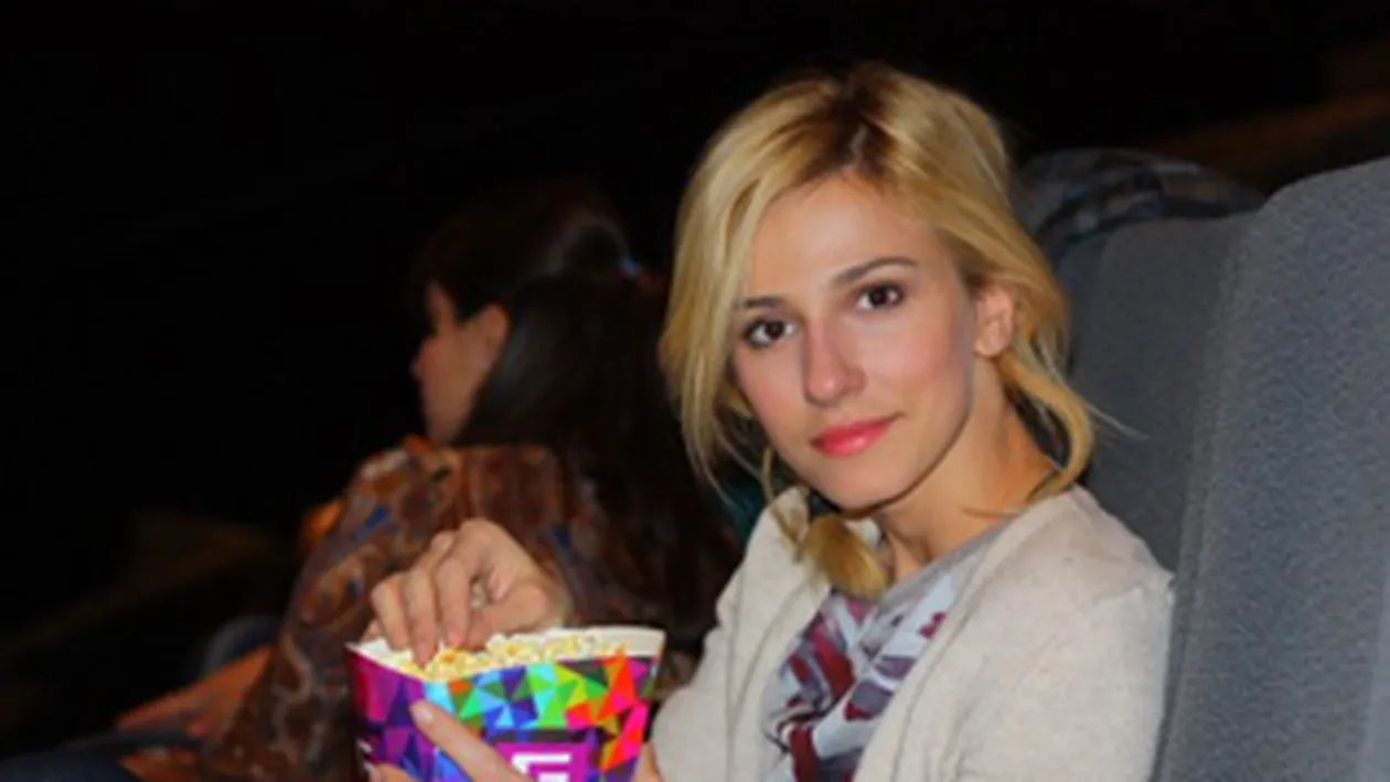 Cum se distreaza Dana Rogoz in timpul liber? Merge la film! Vezi ce gusturi are prezentatoarea in materie de pelicule