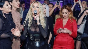 Andreea Banică, probleme cu fiica ei! A plecat în excursie și s-a întors… O lăsase pentru prima oară!