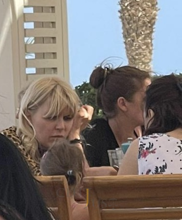 Elena Udrea, vacanță cu familia de Paște, în Egipt