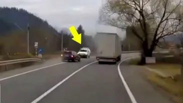 Mărturiile șoferului care era să moară în depășirea filmată din Suceava! Cine se afla în mașina albă: L-am văzut târziu