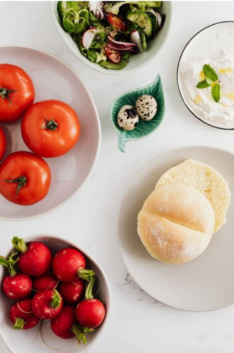 Ce este piramida alimentelor şi cum ne ajută în viaţa de zi cu zi