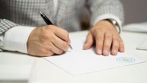 Au apărut două noi meserii în România. Cei care le practică deja intră în legalitate