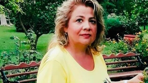 O consilieră din cadrul Prefecturii Iași este cercetată de DIICOT. Femeia avea un film explicit cu iubita fiului ei