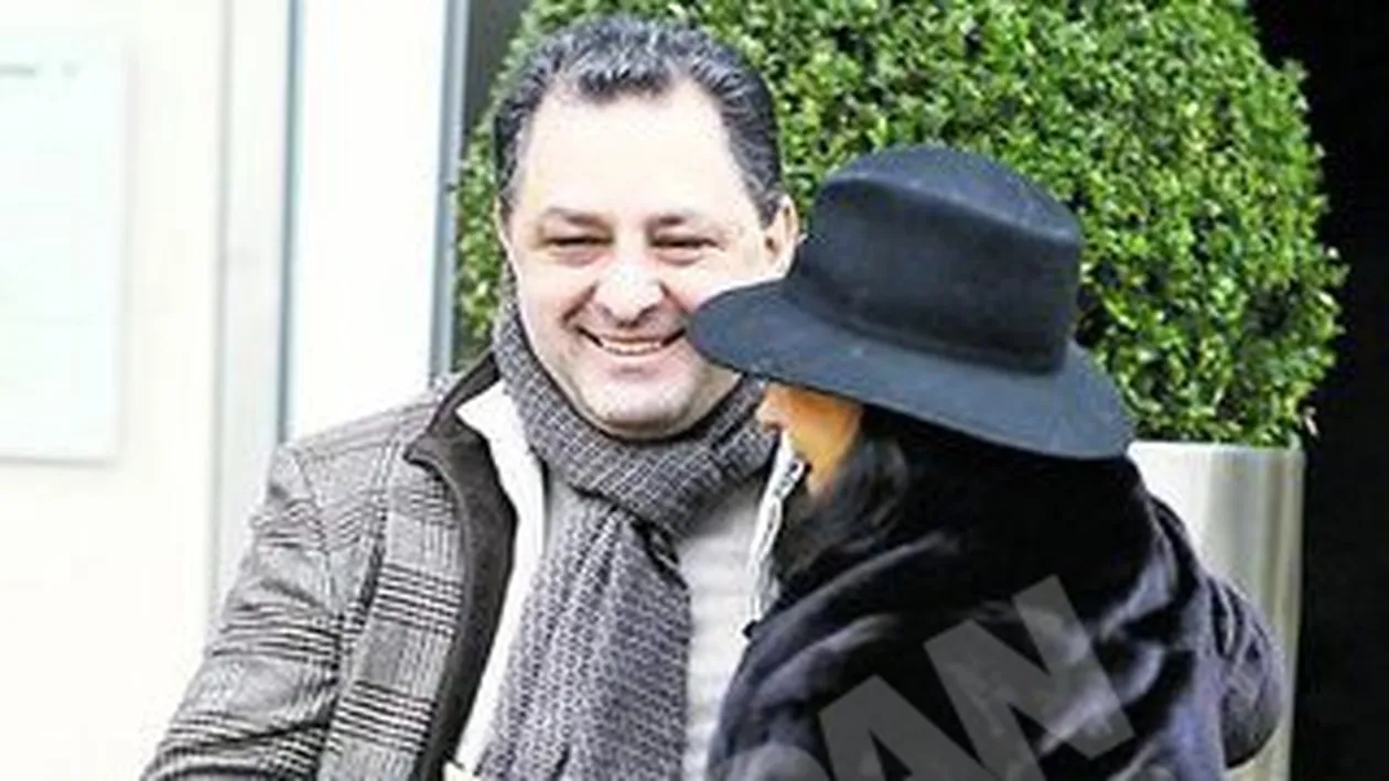 Vanghelie si Oana Mizil, fericiti si indragostiti pe strazile din Geneva! S-au harjonit si s-au imbratisat