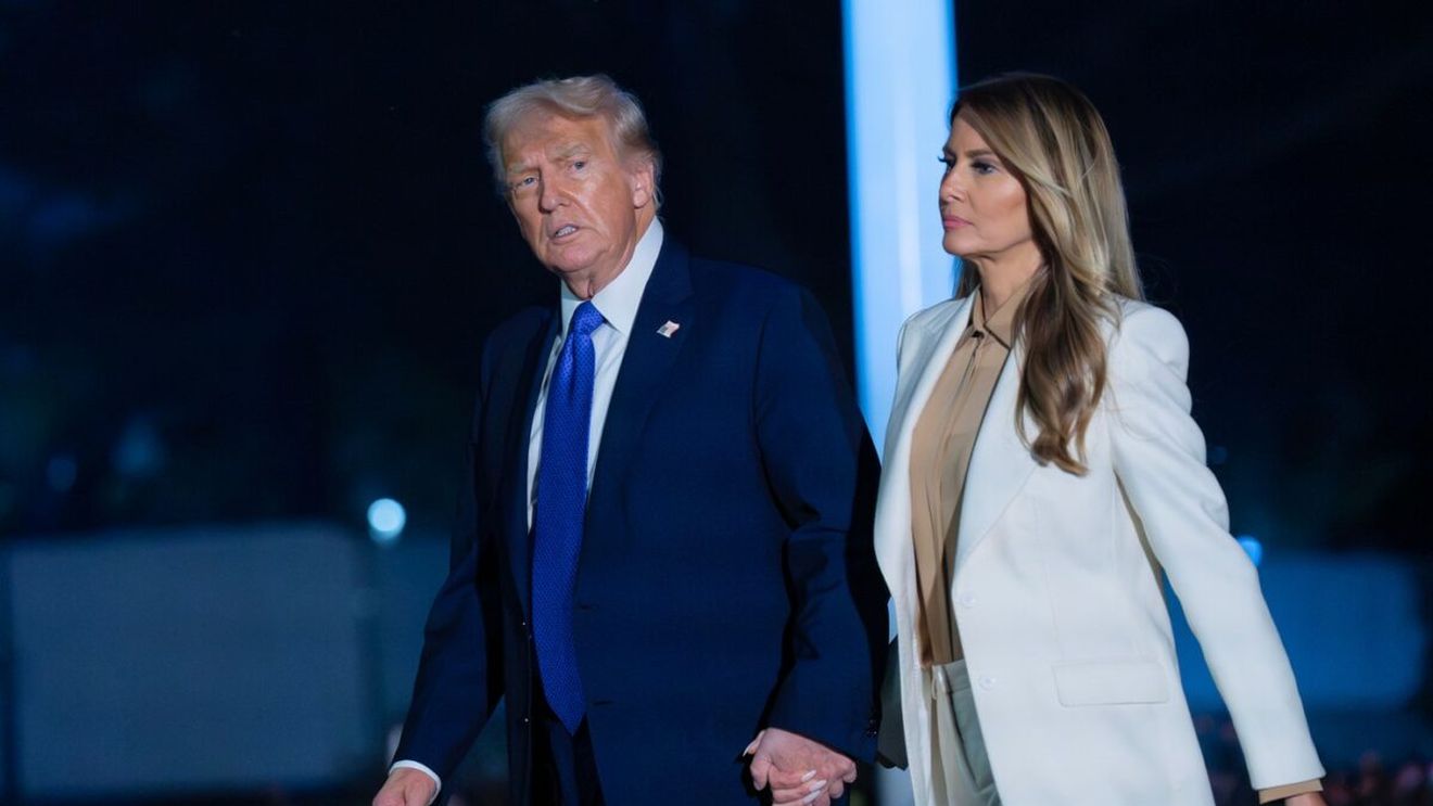 Scandal la ONU cu Donald Trump, după ce a rămas blocat pe scările rulante. Și asta nu e tot: ce a pățit în timpul discursului