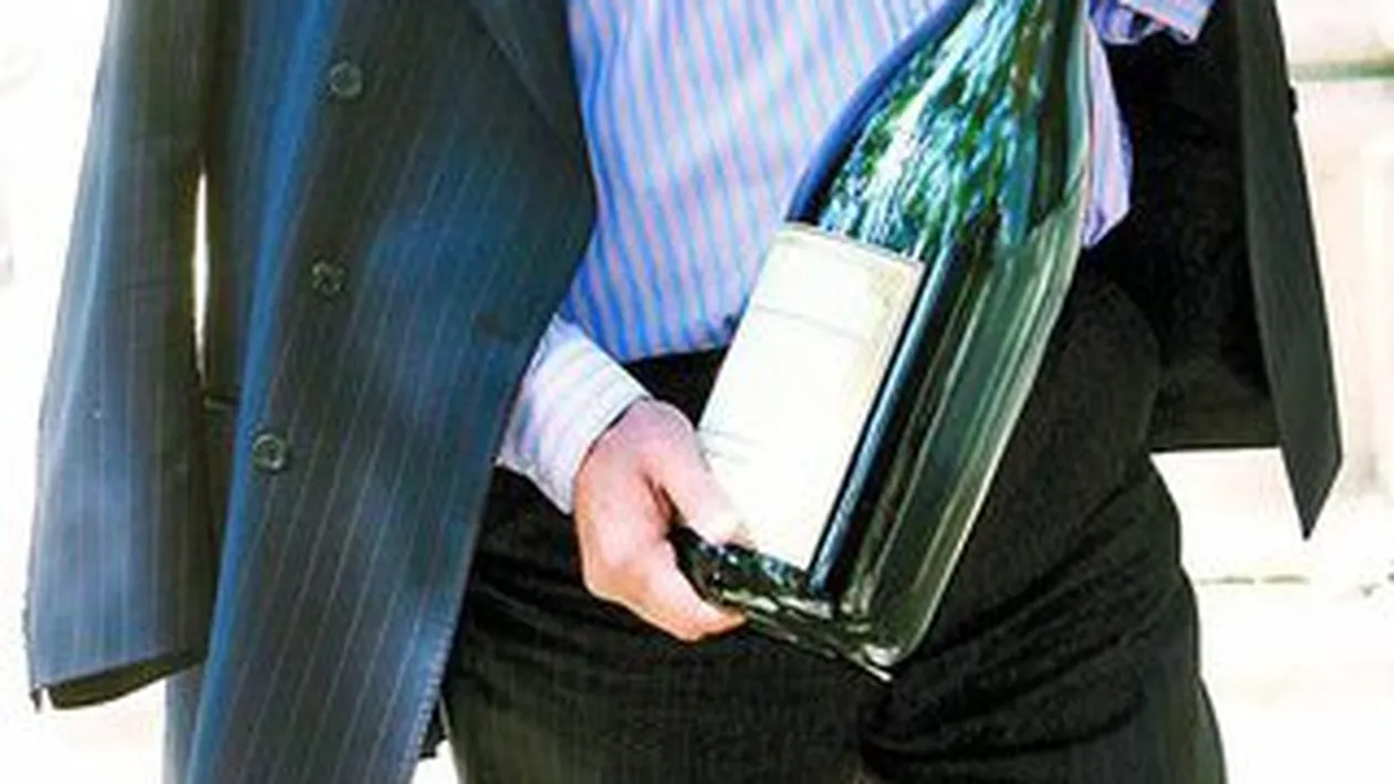 Am scapat de datorii. Dau de baut!