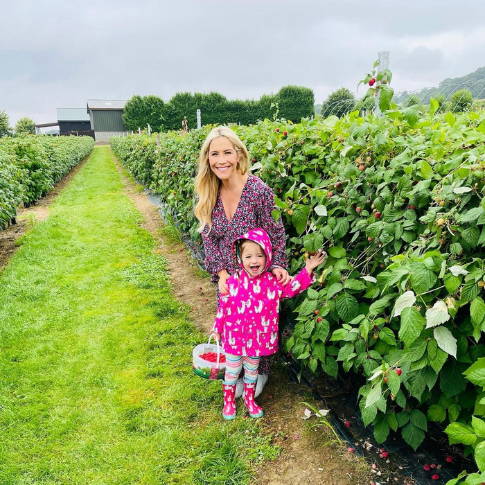 Bucurie mare în familia lui Heidi Range! Celebra artistă a născut pentru a doua oară. Ce nume special a ales pentru copilul său