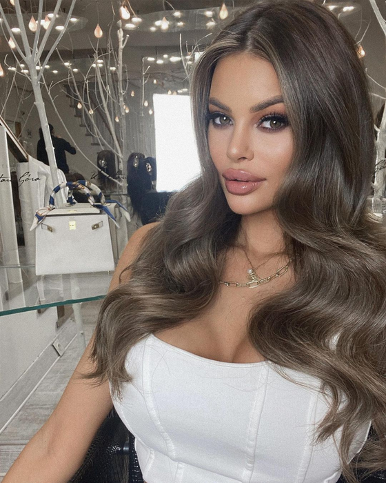 Justyna Gradek, noua cucerire a lui Alex Bodi (sursa foto Instagram)