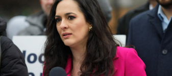 „De ce avem mai mulți gay decât femei în Guvern”. Diana Stoica (USR) a distribuit un mesaj controversat