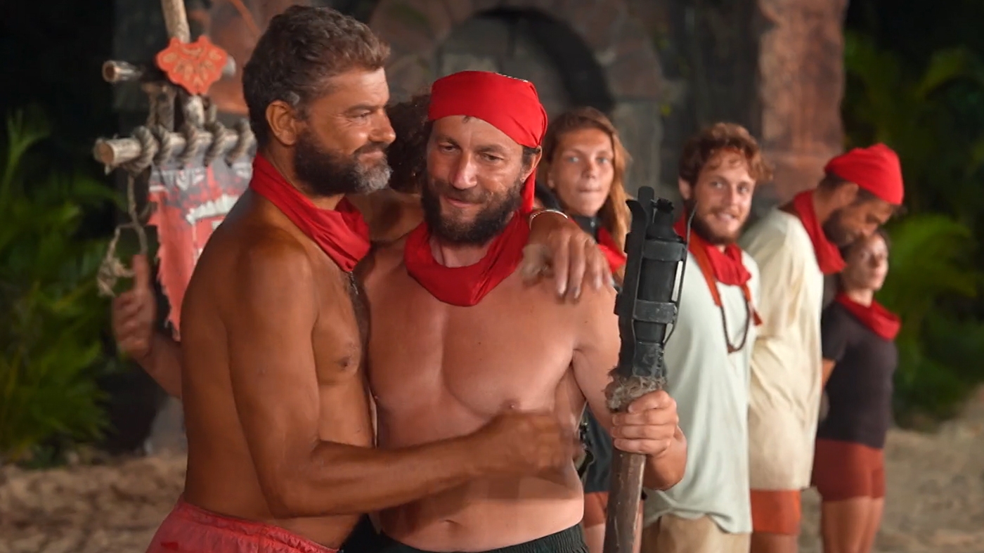 Cele 4 cuvinte pe care polițistul Marian Godină i le-a șoptit la ureche "infractorului" Cristi Boureanu, după eliminarea de la Survivor: "Te aștept cu..."