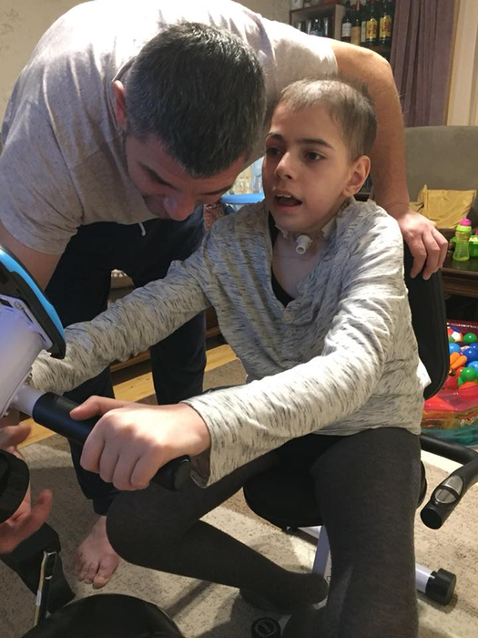 Cosmin Pașcovici, mesaj sfâșietor postat înainte de moartea fiului lui. Asta a fost ultima dorință a lui Denis