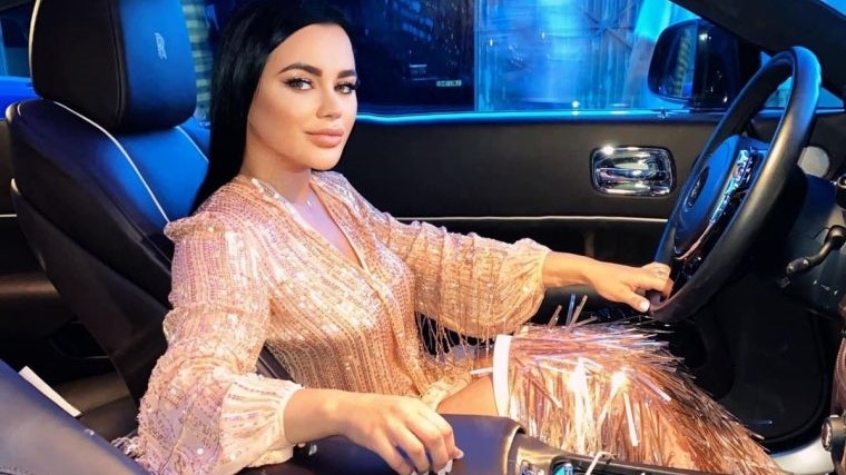 Bomba anului în showbiz. Carmen de la Sălciua, într-o relație cu Alex Bodi? ”A venit și bijuteria, mulțumesc...”