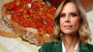 Cum să mănânci zacuscă și salată de vinete fără să te îngrași, potrivit medicului Mihaela Bilic