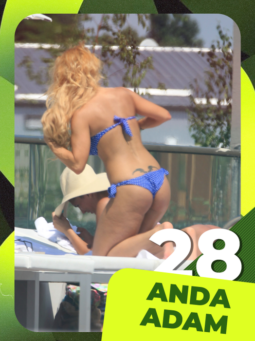 Top 40 sexy vedete în patru labe! Rar vezi așa ceva! Laura Cosoi, Andreea Mantea, Lora și Bianca Drăgușanu, îngenuncheate!