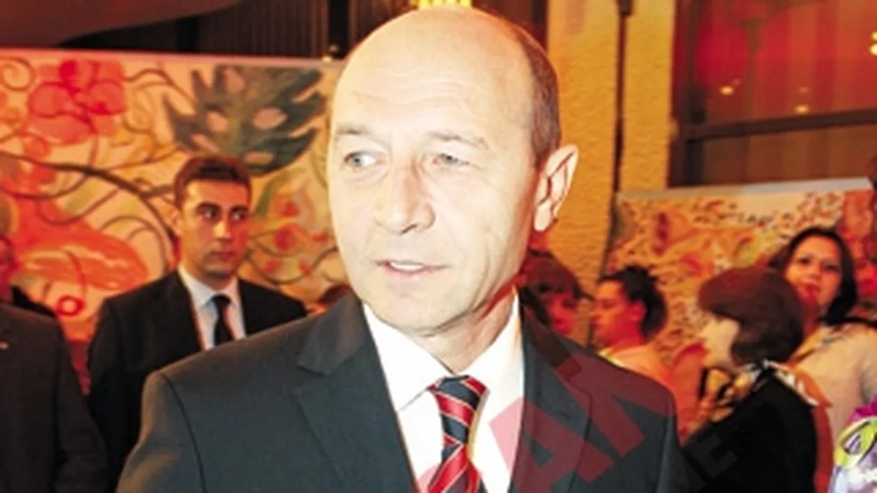 Traian Basescu va participa la funeraliile presedintelui Poloniei!