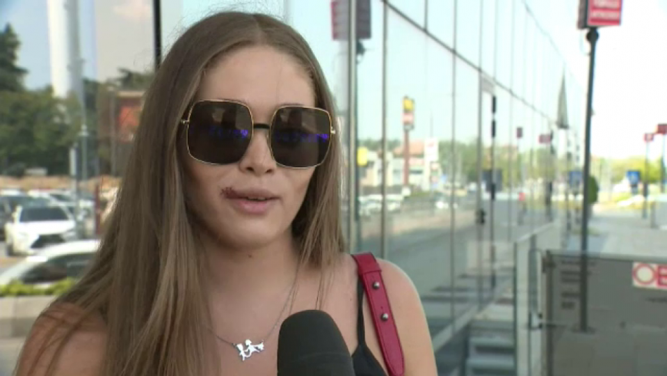 Iubita lui Cristi Manea, în tribune la meciul României U21 cu Germania. Cum arată Andreea la câteva zile după ce a fost bătută de un suporter