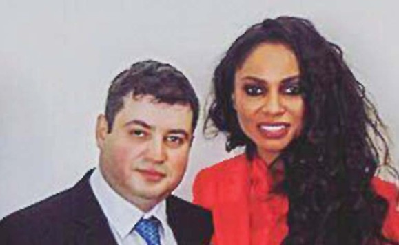 Laurette şi Ciprian s-au căsătorit în închisoare