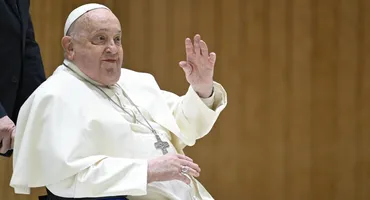 Papa Francisc se teme că nu va supraviețui. Ce se întâmplă în eventualitatea morții sale