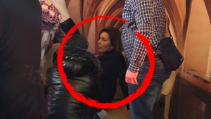 Prima apariţie publică a lui Carmen Brumă, după ce a leşinat la un eveniment monden