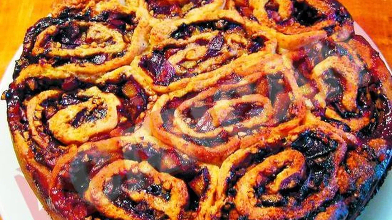 Rulouri germane cu prune