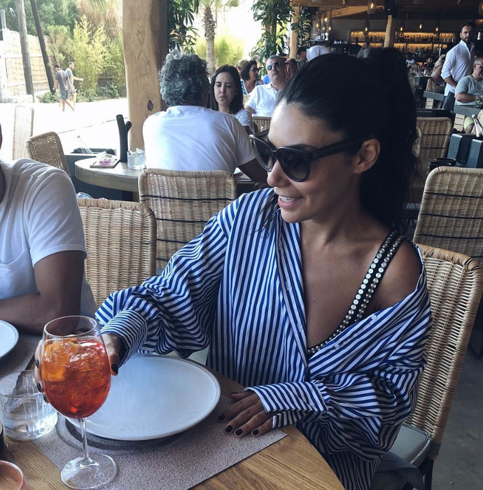 Alexandra Damaschin, o tânără super-sexy