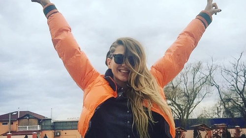 LIDIA BUBLE, desfinţată de fani din cauza relaţiei cu RĂZVAN SIMION. ” Ruşine să- ţi fie!”