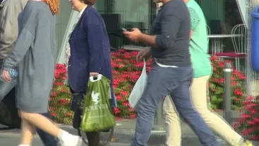 Imagini cu iubita lui insarcinata! Cum arata femeia care il face fericit pe unul dintre cei mai cunoscuti artisti de la noi!