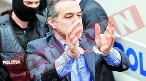 Gigi Becali a cerut drob si oua rosii in celula