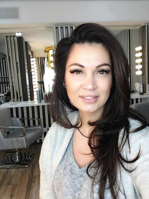 Nicoleta Luciu, o veritabilă bombă sexy: “Am făcut fese de braziliancă”