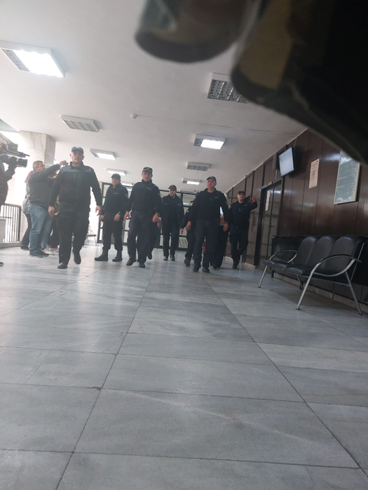 IMAGINI EXCLUSIVE! Extrădarea Elenei Udrea, amânată. Vrea să ceară azil politic în Grecia