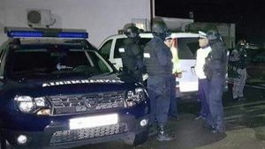 Alertă în satul lui Dolănescu: "Sunt Mohamed şi am pus o bombă în maşina primarului"