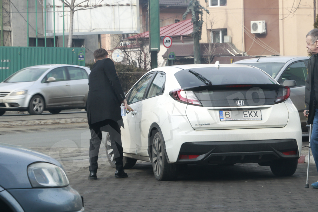 A pătimit în trecut din această cauză, dar acum… A cedat viciilor! Cum l-am filmat pe Adi Mutu