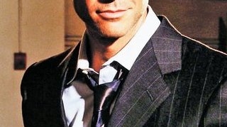 Actorul Dylan Mcdermott a "dezgropat" un secret intunecat! A aflat cine i-a ucis mama dupa 45 de ani