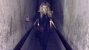 Andreea Balan, imaginea care i-a bagat in sperieti pe fani! “Pleaca de acolo, poti sa mori!”
