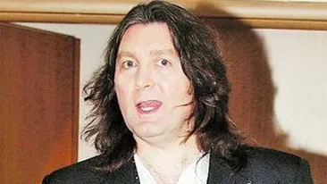 Cantaretul Laurentiu Cazan a sedus si a lasat gravide doua femei, la diferenta de cinci luni! Are si o fetita nelegitima cu o rusoaica