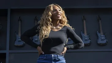 Nu mai arată așa cum o știau! Fanii, uimiți de transformarea Serenei Williams