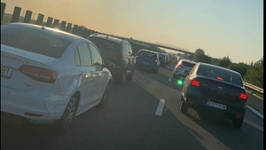 Trei accidente pe A2, sâmbătă dimineața! Între victime, un copil de 10 ani VIDEO