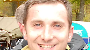 Dani Otil si tricoul de care se teme: N-am aparut nici la bine, nici la prost imbracati Vezi cum arata