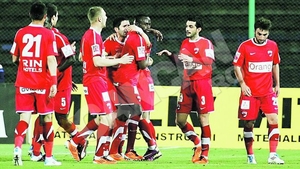 Jucatorii de la Dinamo vor Cupa pentru "Mister"