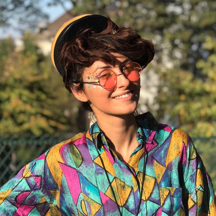 Cum a ajuns Geanina Militaru de la Etnic să cânte la metroul din Paris: „Nu a ajutat-o nimeni!”