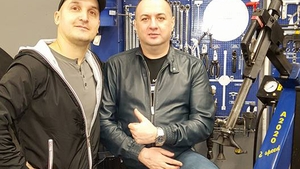 Ce mesaj i-a transmis CRISTI MARIN ‘’Ţăranului cu Maserati‘’! Bărbatul îl înjură ca la uşa cortului
